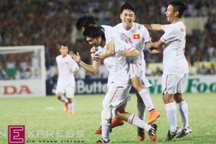 U19 Việt Nam 4 - 1 U19 Myanmar: U19 Việt Nam đốt cháy Mỹ Đình, tiến vào chung kết