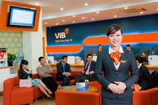 "Giao dịch nhận quà, Niềm vui lan tỏa” với VIB