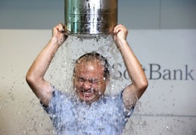 Ông chủ SoftBank trở thành người giàu nhất Nhật Bản