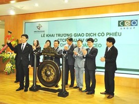 Phiên giao dịch đầu tiên, CEO tăng kịch trần