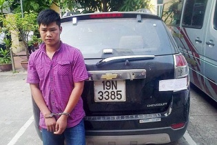 Nhẫn tâm bỏ mặc vợ sắp đẻ, “đập đá” với bạn gái trong nhà nghỉ