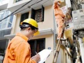 EVN đính chính con số 67.000 người đi thu tiền điện