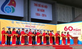 Khai mạc triển lãm Thủ đô 60 năm xây dựng và phát triển