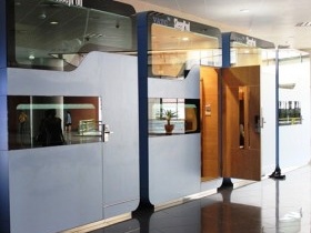 Khách sạn mini giữa sân bay Nội Bài mở cửa trở lại