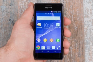 Những smartphone giá rẻ dưới 3 triệu đồng nên mua