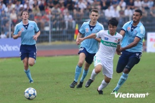 Công Phượng "lên mây" là do lỗi của báo chí