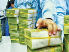 Đầu tư vào đâu khi lãi suất hạ