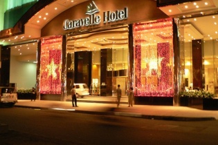Khách sạn Caravelle phải giải trình việc nhập 92 máy trò chơi điện tử có thưởng