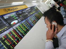 Lãi suất giảm, chứng khoán sẽ hút dòng tiền