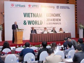 Kinh tế Việt Nam năm 2015: Không đuổi theo tăng trưởng