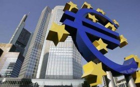 Lo giảm phát, ECB "bơm" 1.000 tỷ Euro cho Eurozone