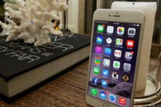 iPhone 6 và 6 Plus 128 GB bị nghi ngờ lỗi bộ nhớ
