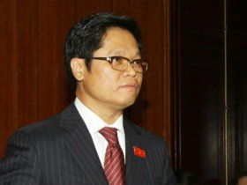 “Khai sinh” xong là kinh doanh