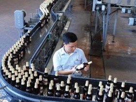 Ngất ngưởng thuế với bia