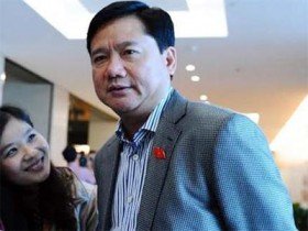 Bộ trưởng Đinh La Thăng trả lời chất vấn trước quốc hội