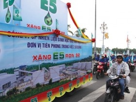 Đồng loạt tiêu thụ xăng E5 ở 7 tỉnh, thành phố