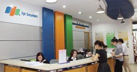 4 cổ phiếu cần quan tâm ngày 24/11