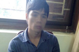 Phạt 30 triệu đồng người tung tin giả về bắt người thả rắn lục đuôi đỏ