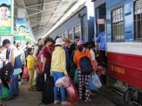 Bán vé tàu Tết qua mạng: Đạt 4 tỷ đồng chỉ sau 7 tiếng