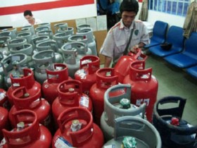 Gas giảm mạnh 13.000 đồng/bình