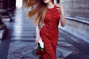 Mê mẩn thời trang của Kristina Bazan - blogger 20 tuổi