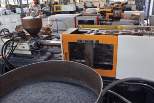 Đột phá bằng cải cách thể chế