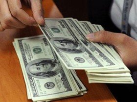 Ngân hàng ngoại kiếm bộn nhờ kinh doanh ngoại tệ