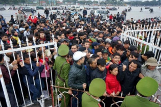 Chảo lửa Mỹ Đình đang "sốt" vé bán kết AFF Suzuki Cup