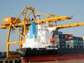 Vietinbank chuyển khoản nợ 5.000 tỷ đồng của Vinalines thành cổ phần