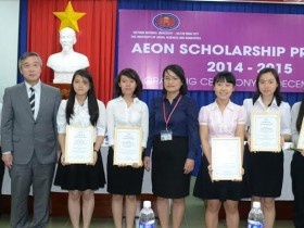 Tập đoàn Aeon trao học bổng cho 60 sinh viên
