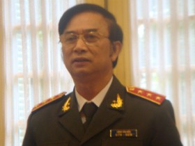 Không hạ quân hàm cấp tướng đối với giám đốc công an tỉnh