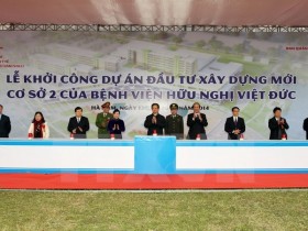 Khởi công 2 bệnh viện có vốn đầu tư 10.000 tỷ đồng