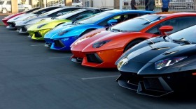 Ngắm dàn siêu xe Lamborghini Aventador khoe sắc