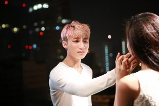 “Chắc ai đó sẽ về” của Sơn Tùng M-TP lại bùng nổ tranh cãi