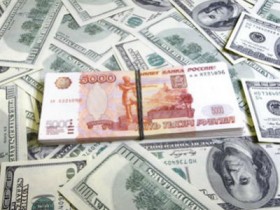 Phó Thống đốc nói về "Đô lên, Rúp xuống"