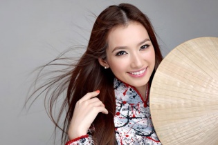 Trúc Diễm lọt top 100 "Gương mặt đẹp nhất thế giới 2014"