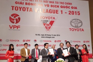 Chi hàng chục tỷ đồng, Toyota trở thành nhà tài trợ chính cho V-League 2015