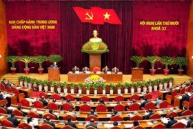 Ngày làm việc đầu tiên Hội nghị Trung ương Đảng lần thứ 10