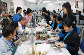 Lợi nhuận ngân hàng "mỏng" vì nợ xấu