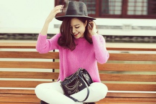 Hoàng Thùy Linh sở hữu "kho" hàng hiệu nhưng rất kín tiếng