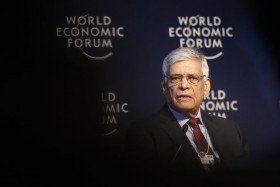 OPEC muốn các quốc gia ngoài tổ chức "cứu" giá dầu