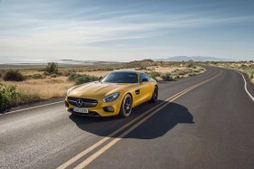 Mercedes-AMG GT S 2016 chốt giá bán từ 129.900 USD