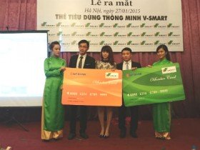 Mua sắm giảm giá đến 50% cùng V-SMART Card