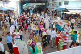 150 chuyến hàng lưu động ra ngoại thành phục vụ Tết 2015