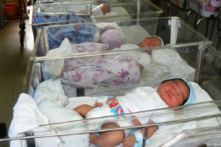 Mang thai hộ từ nay không còn phải lén lút