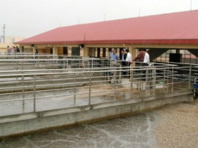 Chuẩn bị đất xây dựng Nhà máy nước mặt sông Hồng