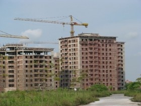 Dự án "bán mình", nguồn cung nhà đất tăng mạnh
