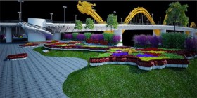 Đường hoa Xuân độc đáo cạnh cầu Rồng, Đà Nẵng