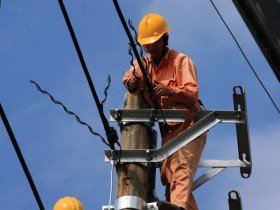 Giá điện kiên định theo thị trường