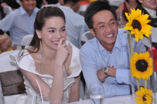 Hồ Ngọc Hà vẫn là vợ Cường đôla